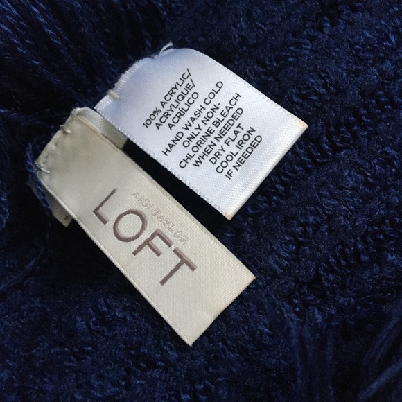 Ann Taylor Loft infinity scarf - Picture 2 of 2